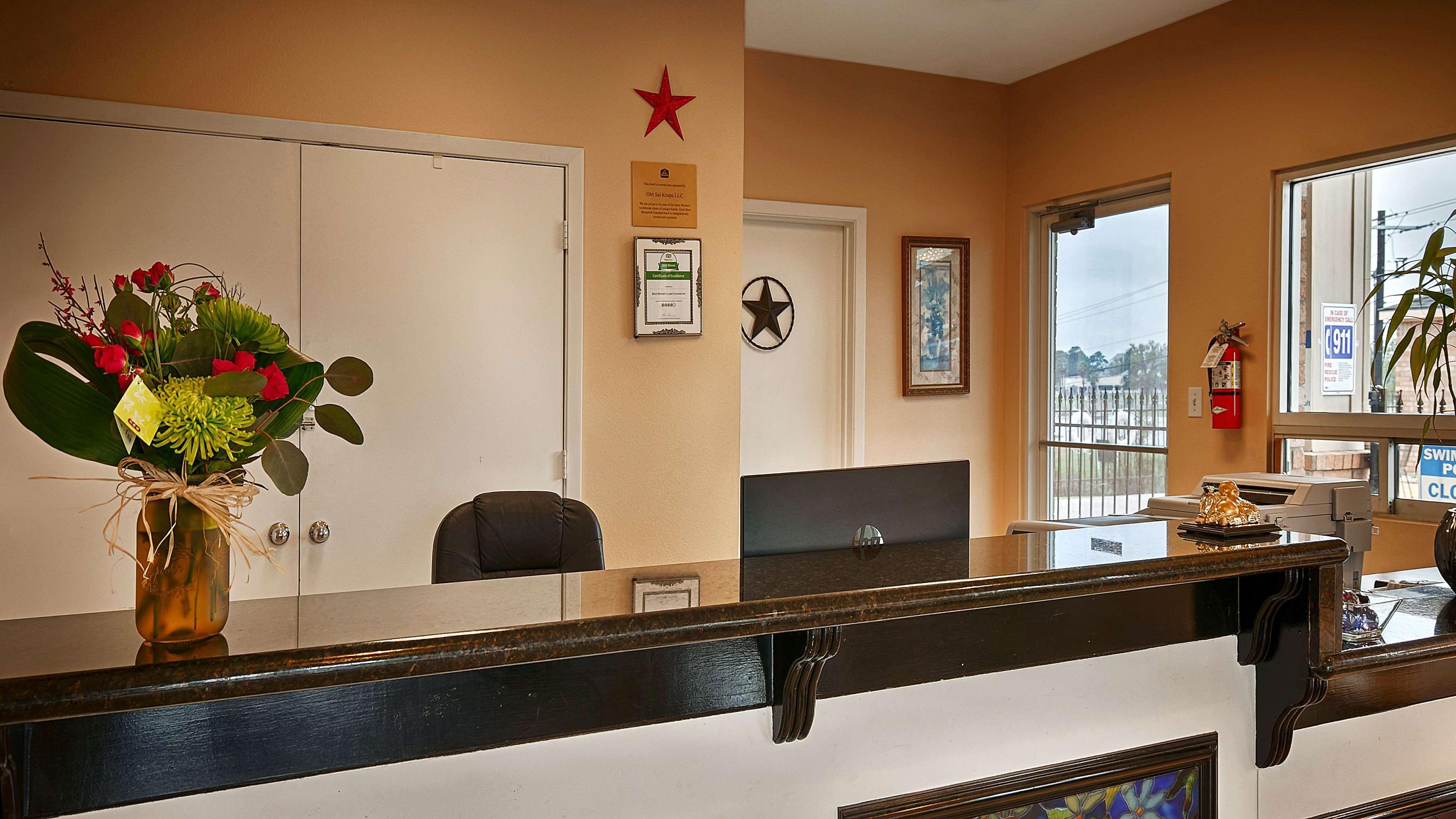Best Western Lake Conroe Монтгомери Экстерьер фото