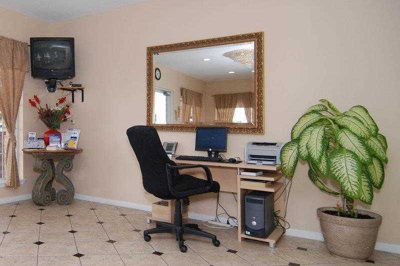 Best Western Lake Conroe Монтгомери Удобства фото