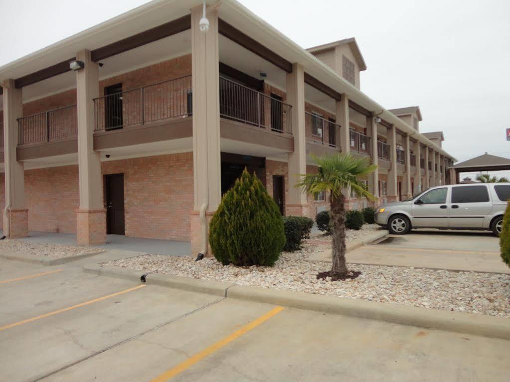 Best Western Lake Conroe Монтгомери Экстерьер фото